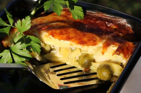 Erdäpfel-Kohlsprossen-Auflauf