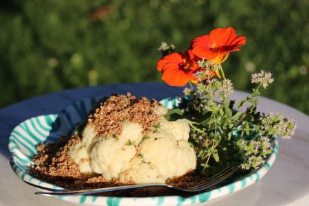 Karfiol mit Mandelbröseln