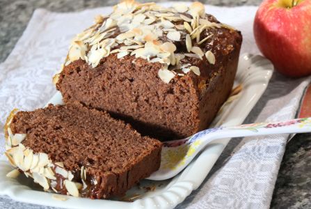 Vollkorn-Apfel-Nusskuchen